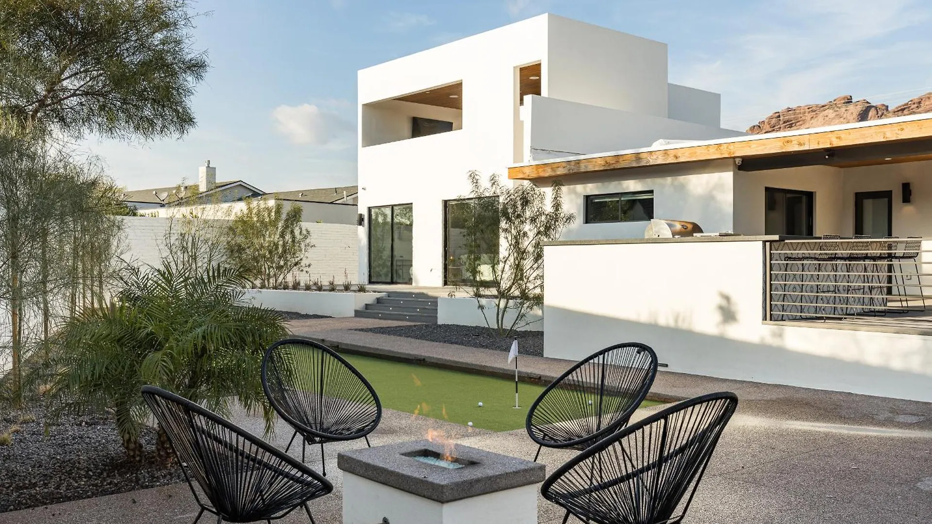 בית נופש פיניקס Luxury Micro-Resort, Theater, Sauna, Heated Pool ארצות הברית