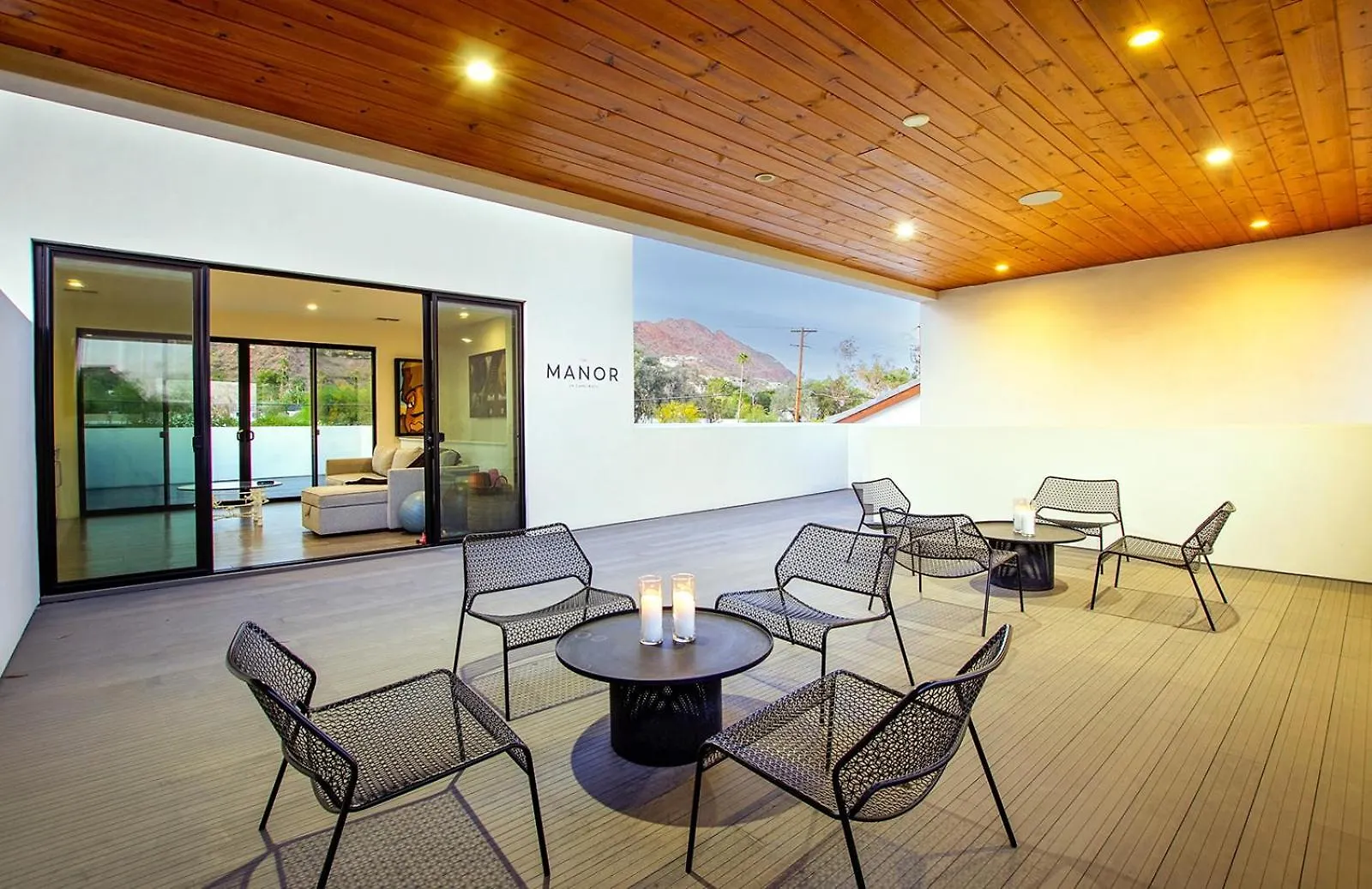 בית נופש פיניקס Luxury Micro-Resort, Theater, Sauna, Heated Pool